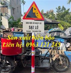 Biển cảnh báo khu vực có nguy cơ sạt lở