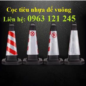 Cọc tiêu đen nhựa PVC