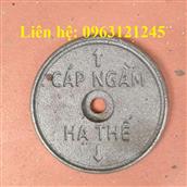 Mốc báo cáp ngầm hạ thế bằng gang