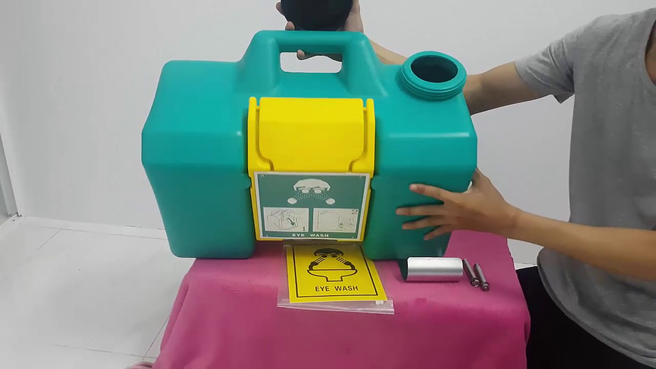 Máy rửa mắt di động